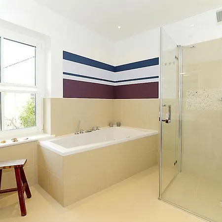 Apartamento In *